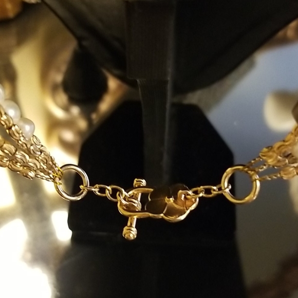 Freshwater Pearl Necklace - Picture 3 of 4